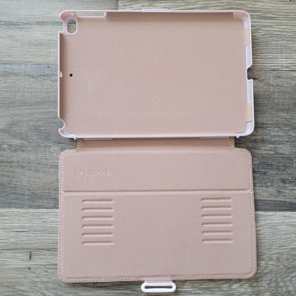 Speck Light Pink Tablet Case